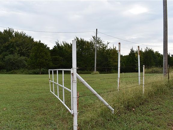 4th image of 35082 Highway 39
