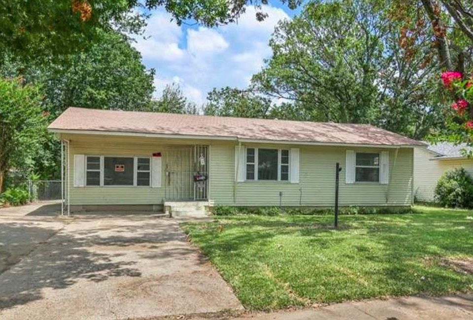 1st image of 12310 Hoblitzelle Dr