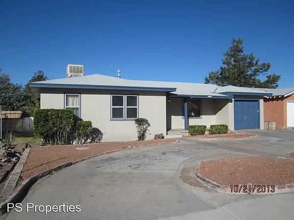 3rd image of 809 San Pedro Dr SE