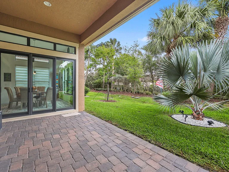 9368 Cantal Cir E — Photo 48