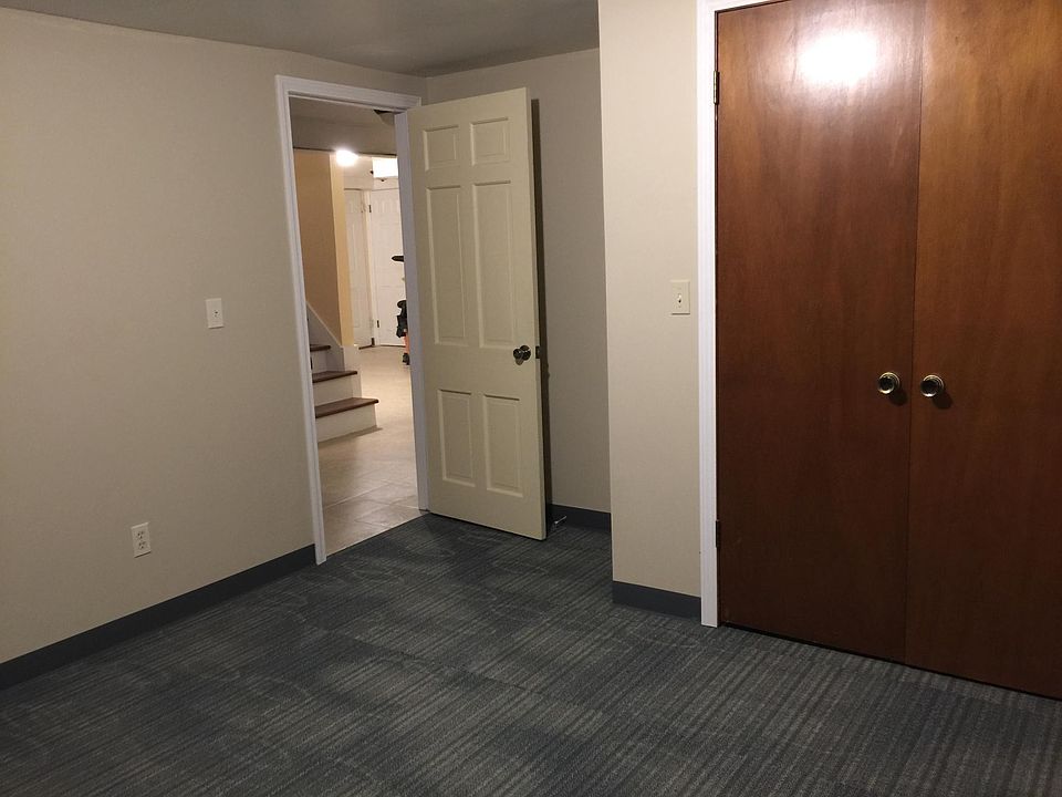 1st image of 127 S Crescent Ave