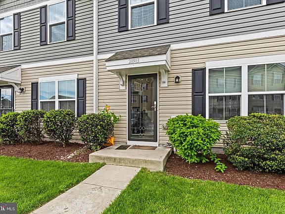 4th image of 28983 Saint Lucia Blvd #320