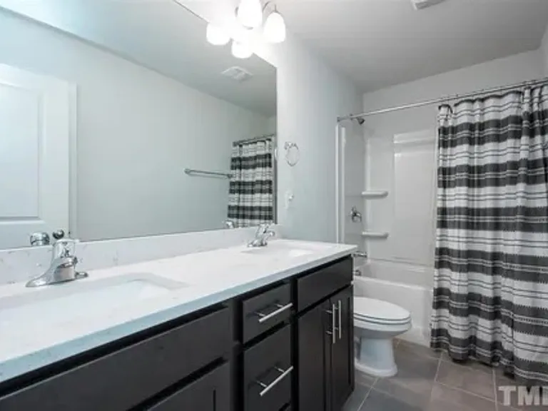 Compass Dr — Photo 5