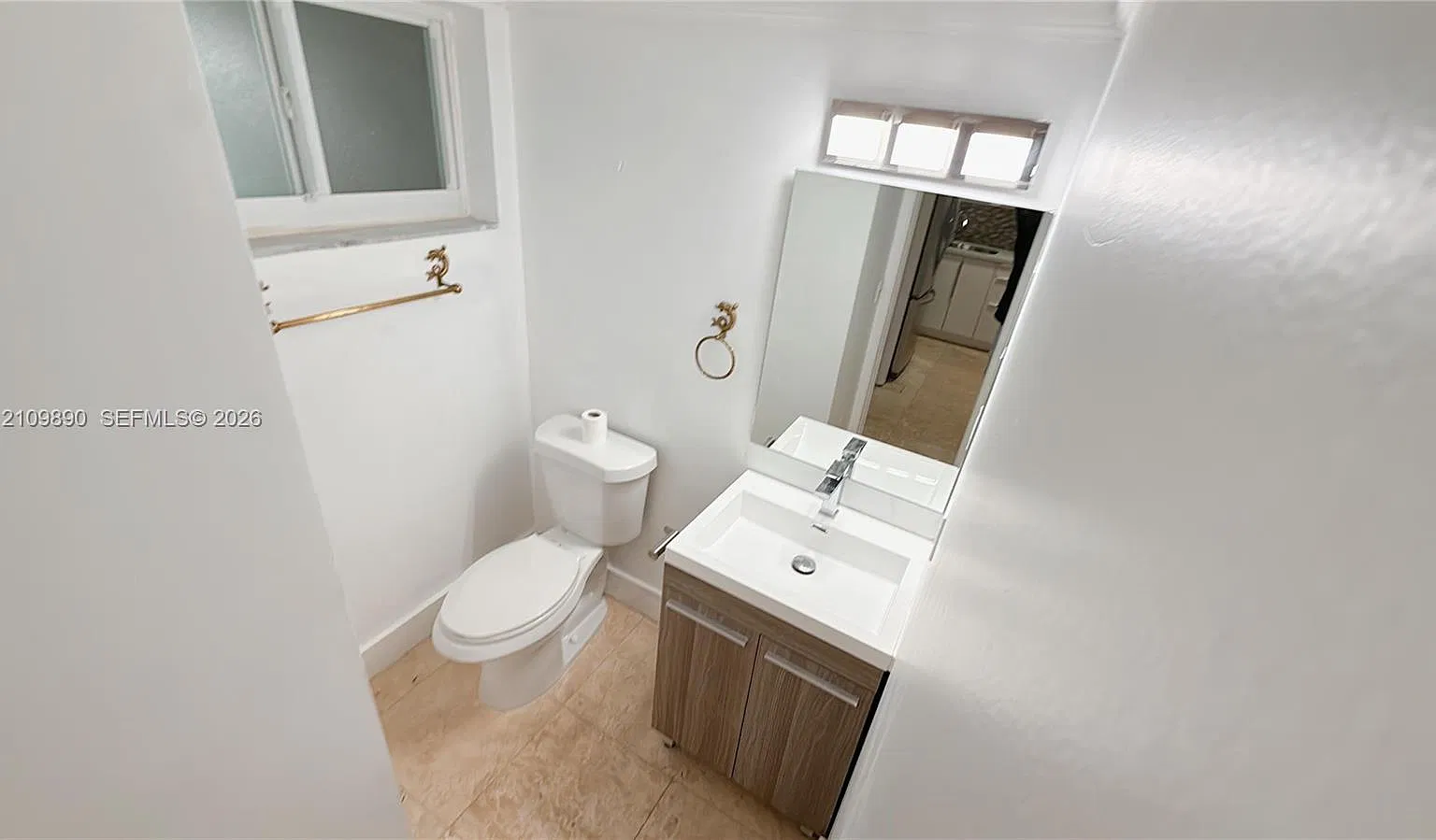 Bayview Condo — Photo 3