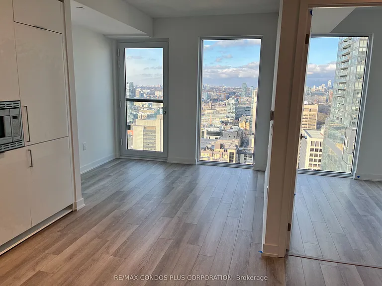 238 Simcoe St #3302 — Photo 6