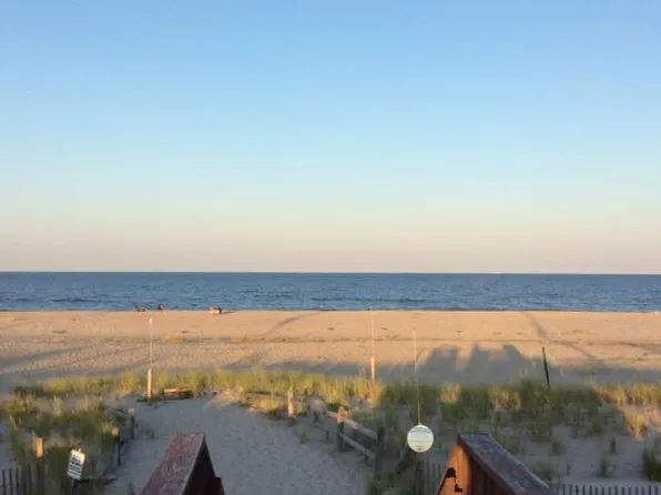 580 Ocean Ave #1A, Rumson, NJ 07760