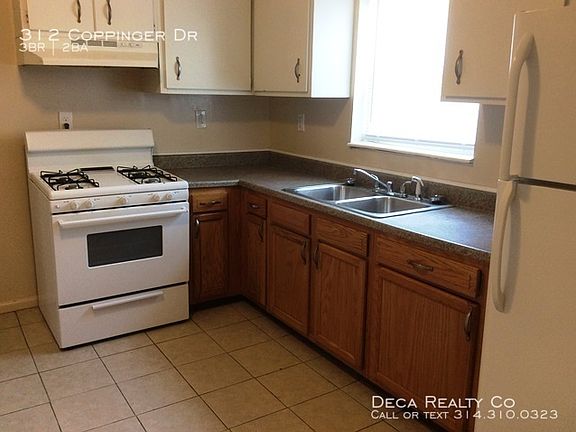3rd image of 312 Coppinger Dr