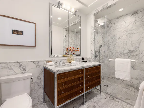 100 Claremont Avenue image 8 of 22