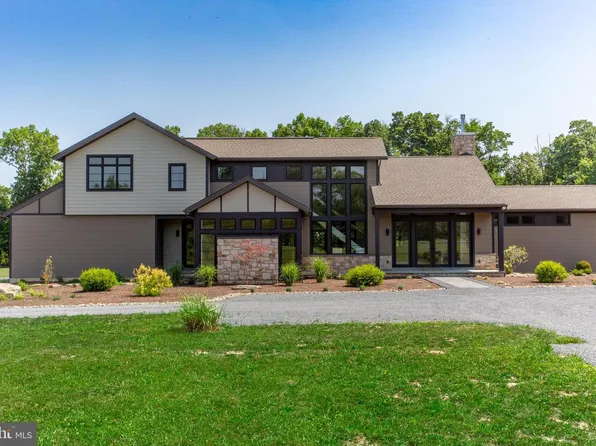 5823 Rodgers Rd, Pipersville, PA 18947