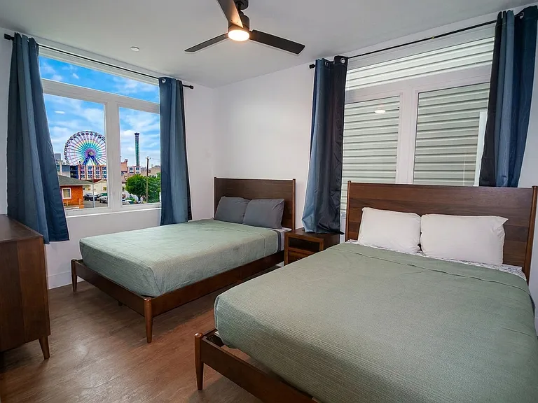 1010 Boulevard 2 #C — Photo 5
