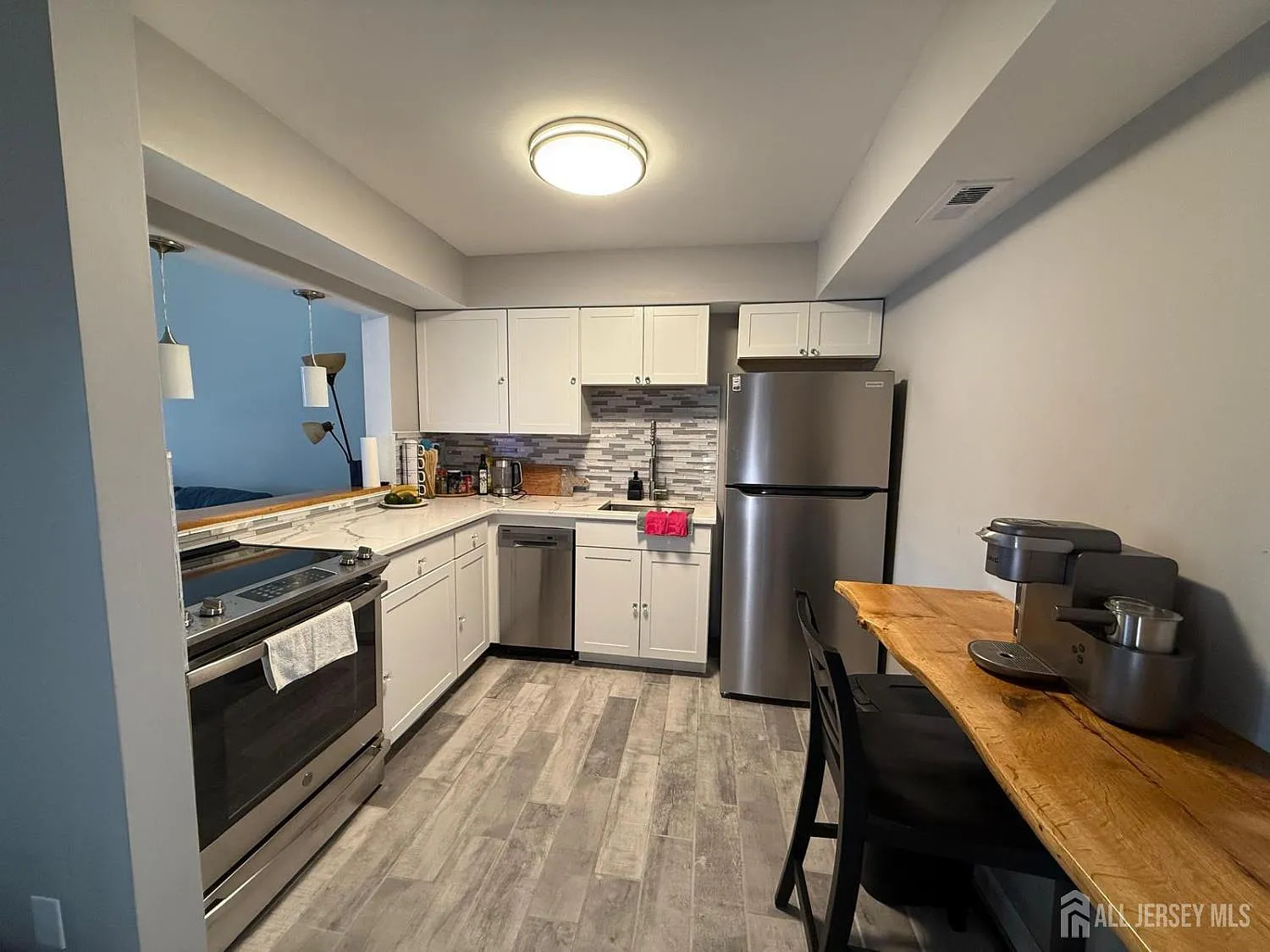 1 bed, 1.0 bath, 1030 sqft, $2,600 — Photo 4