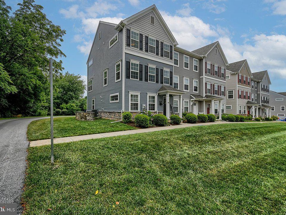 1st image of 30 Maffet Ln