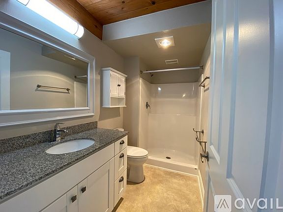 4th image of 1312 Wisconsin Ave #103