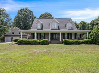 881 Buckland Dr, Fayetteville, NC 28312
