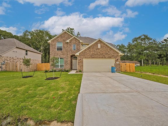 2nd image of 655 Linnwood Dr W