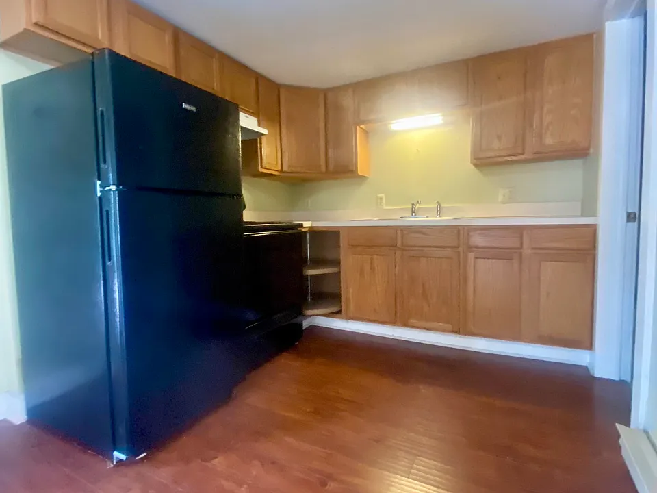 Kitchen with eat-in space.