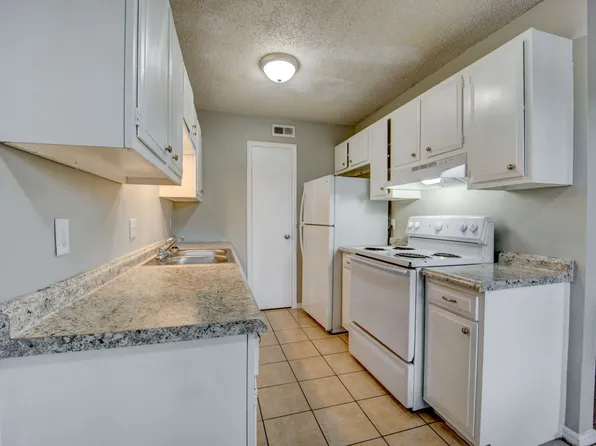 The Dogwood: 1 & 2 Bedroom Apartments