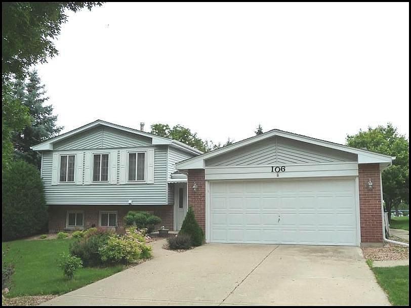 1st image of 106 W Beech Dr