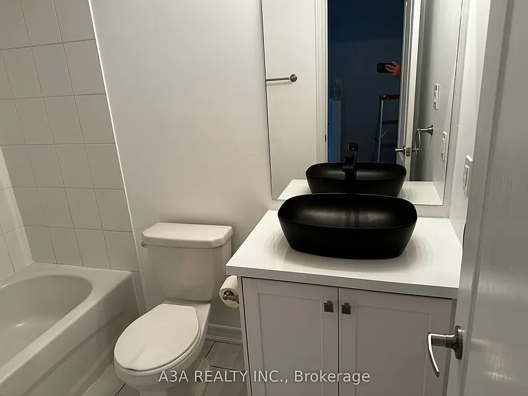 21 Deneb St — Photo 19