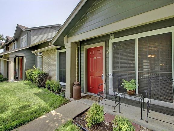 4th image of 1015 E Yager Ln Unit 83
