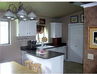 4th image of 2245 Rosebud Dr
