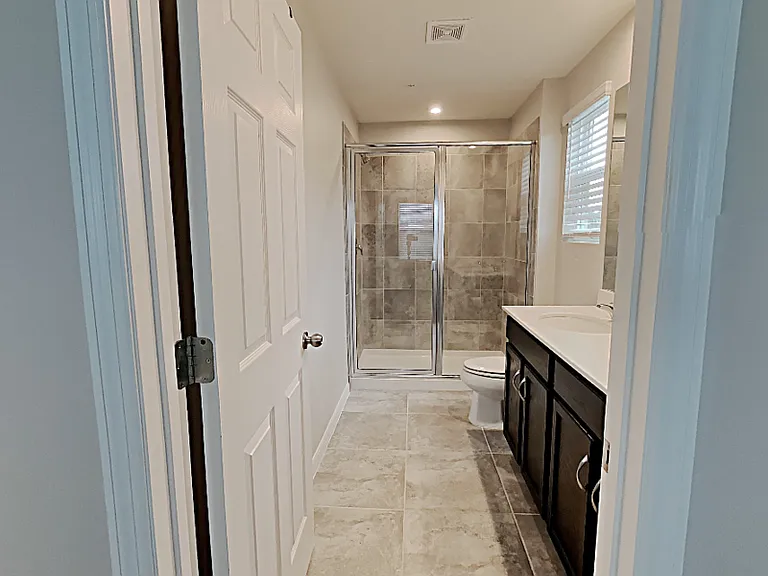 11912 Founders St — Photo 5