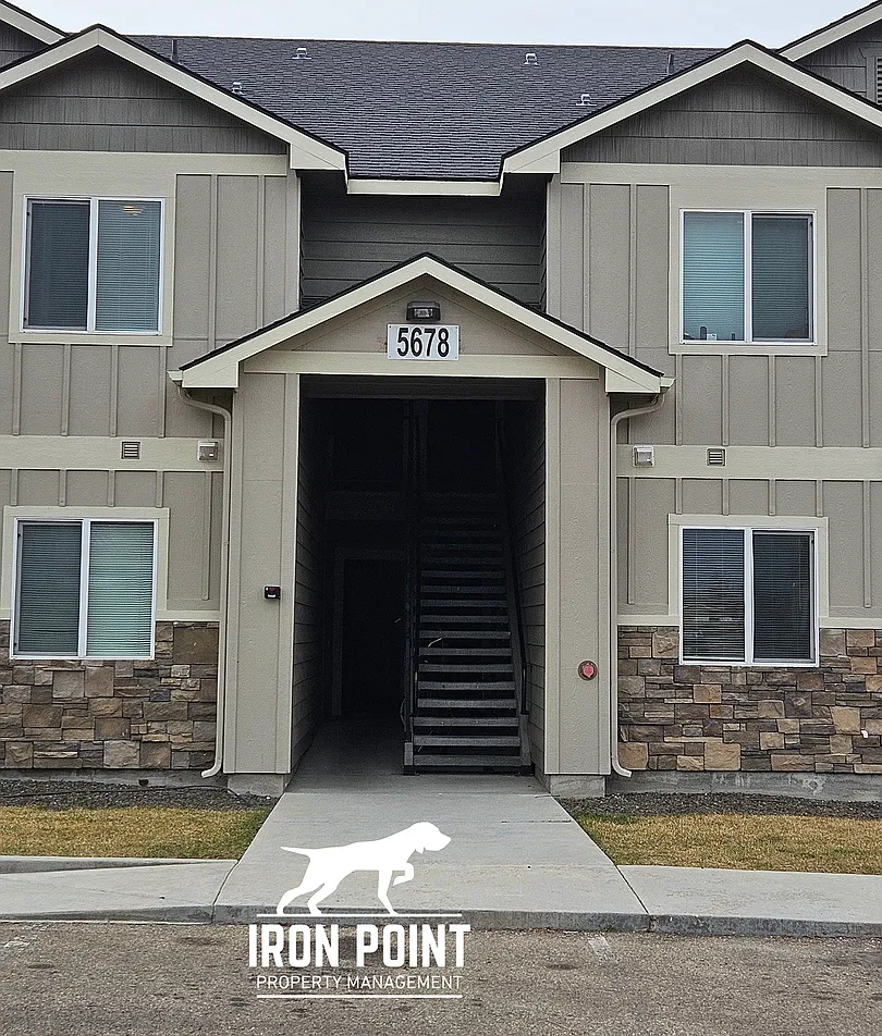 10219hazelpark — Photo 2