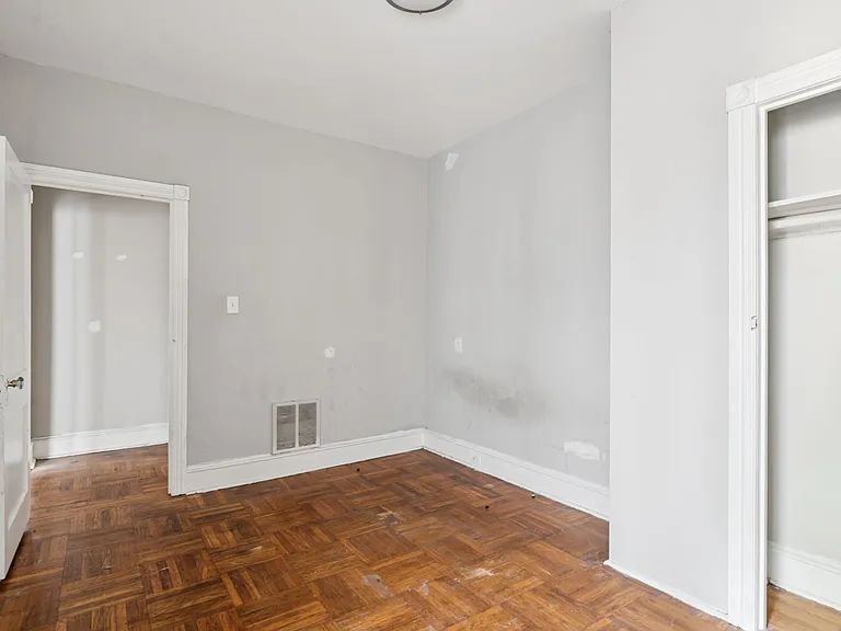 4159 Ridge Ave #1 — Photo 8