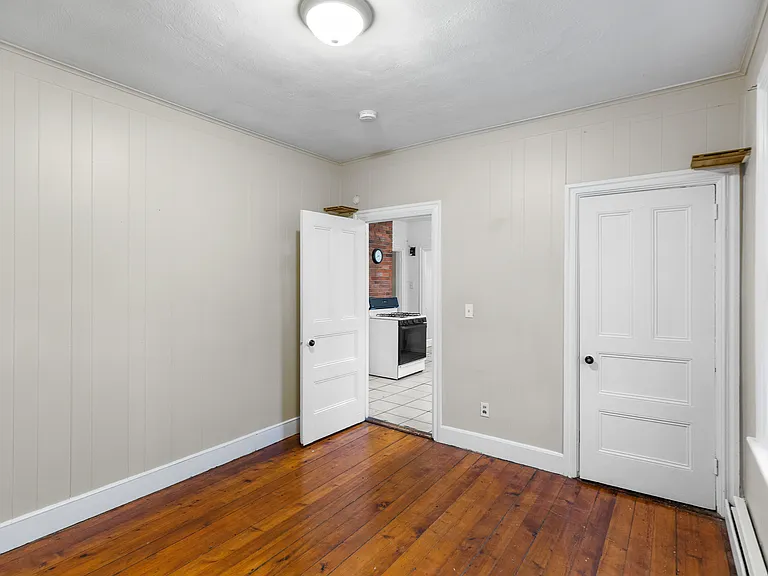 469 W Fountain St #2 — Photo 7