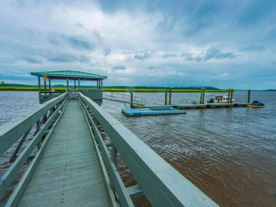 193 Hannahan Ln, Green Pond, SC, 29446