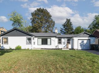 4536 N 103rd St, Wauwatosa, WI 53225