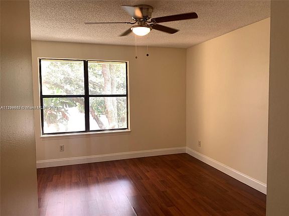 3rd image of 2311 N Congress Ave APT 21