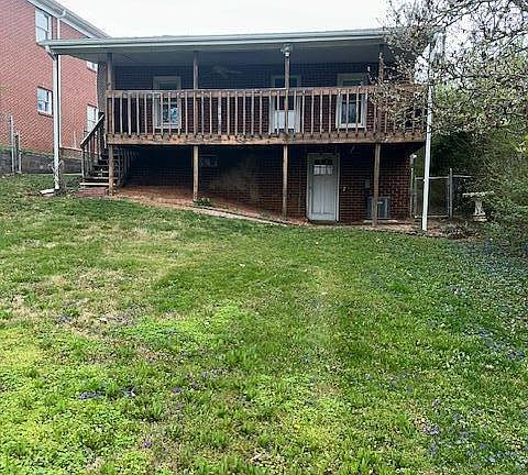 5th image of 1936 Darnell Dr