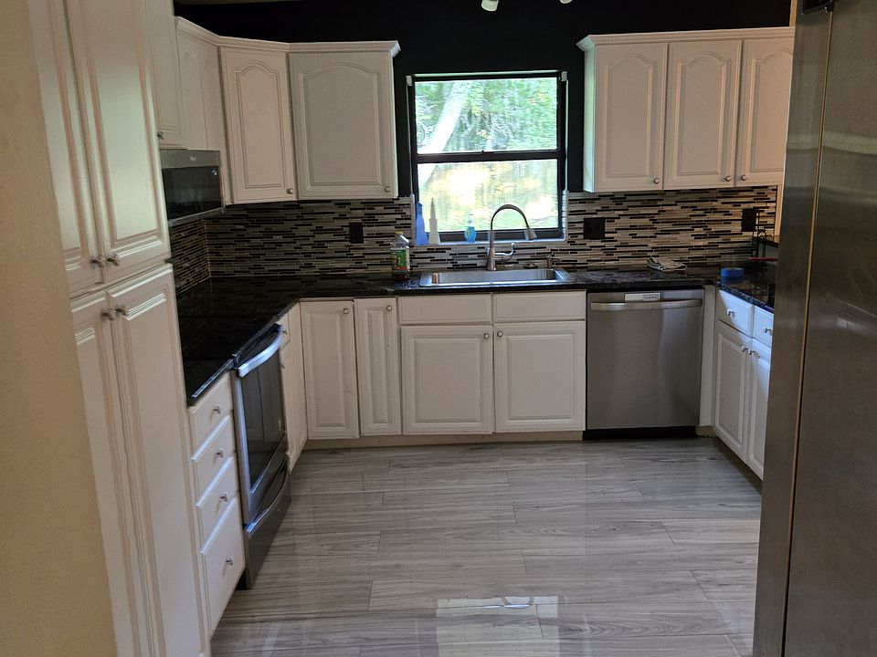 1st image of 510 Cherrywood Dr