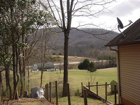 5th image of 5170 Pine Crest Rd