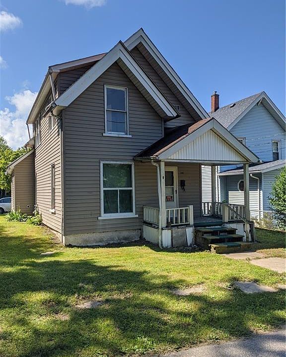 1st image of 141 Evergreen St