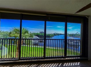 3462 Hancock Bridge Pkwy APT 233, North Fort Myers, FL 33903