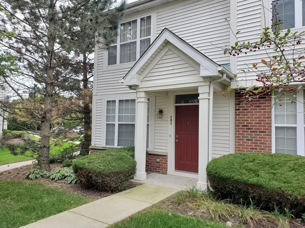 640 Mill Cir, Wheeling, IL 60090