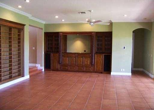 5th image of 6842 Finamore Cir