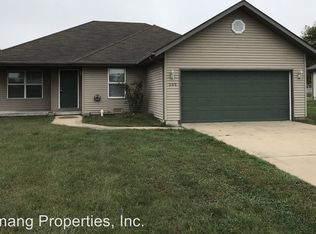 505 S Wrenwood St, Strafford, MO 65757