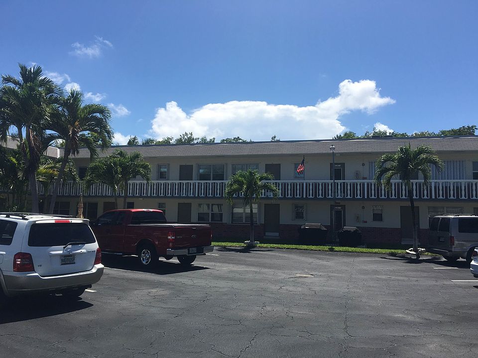 1st image of 1550 N 12th Ct APT 6B