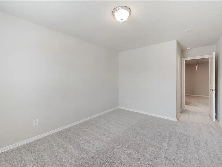 8034 Scanlan Trce — Photo 13