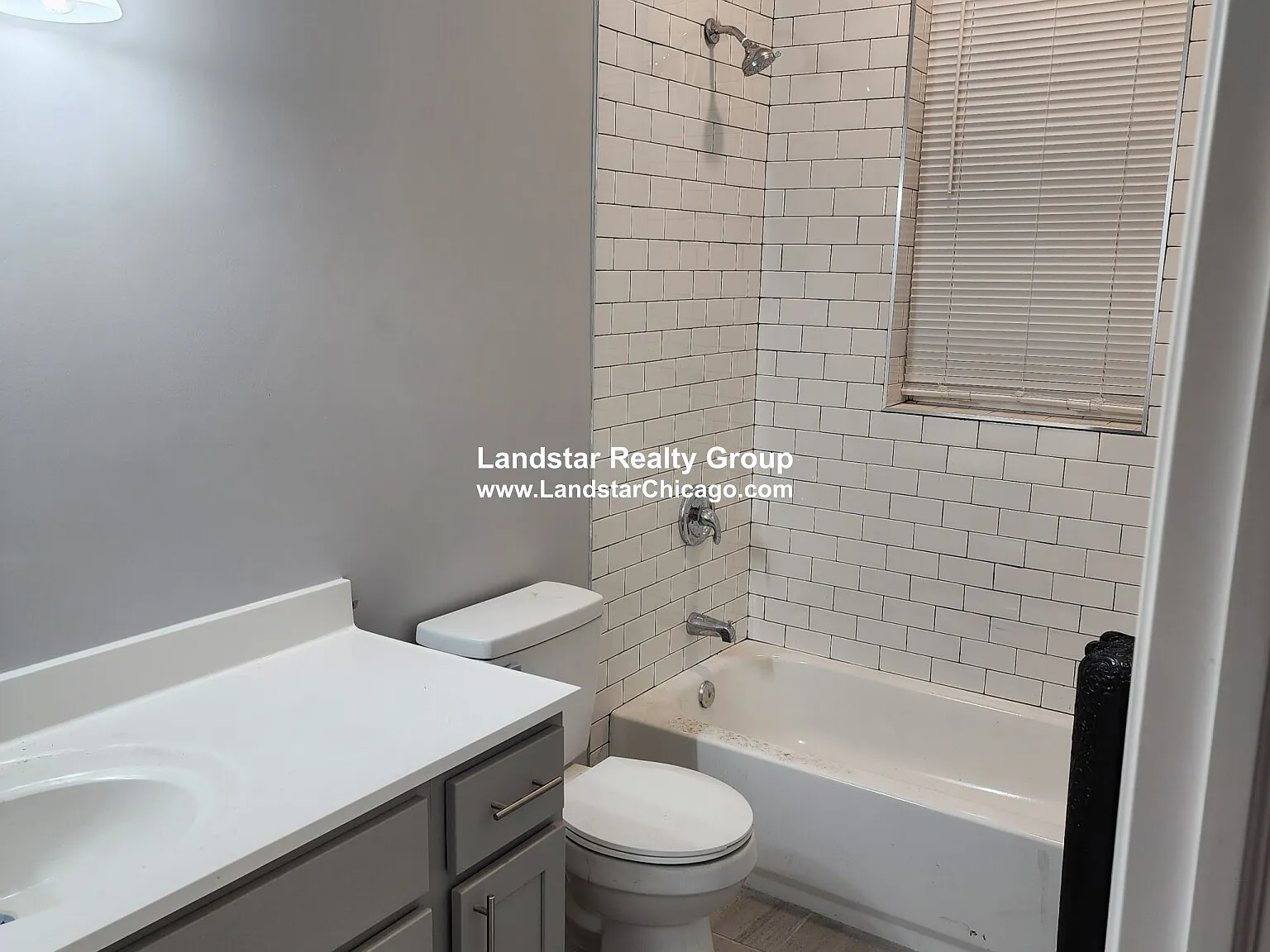 6257 N Lakewood Ave — Photo 4