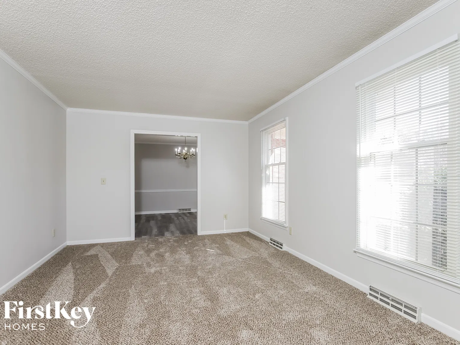 4 bed, 3.0 bath, 3176 sqft, $2,930 — Photo 3
