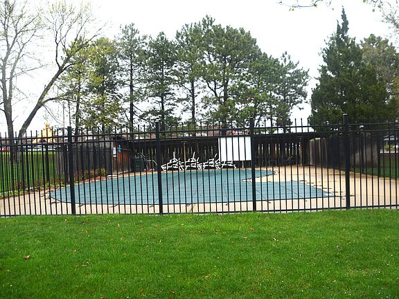 association pool