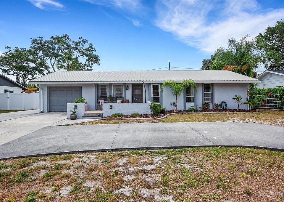 1st image of 4940 LIVE OAK DRIVE