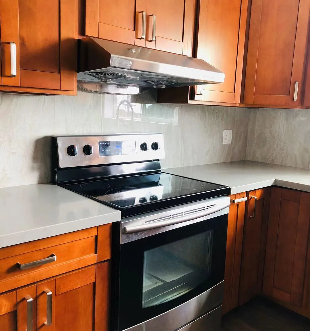 2 bed, 800 sqft, $2,300 — Photo 4