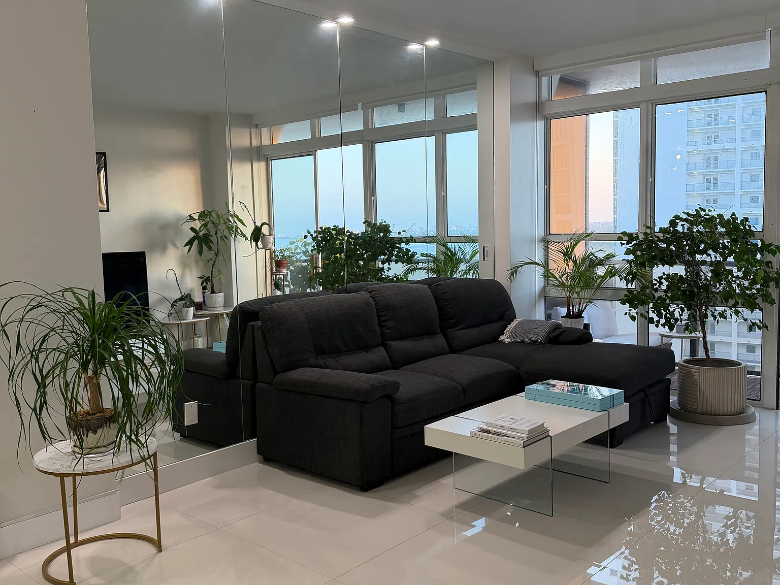 1 bed, 1.5 bath, 757 sqft, $3,500 — Photo 1