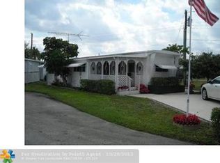 8700 SW 16th Ct, Davie, FL 33324