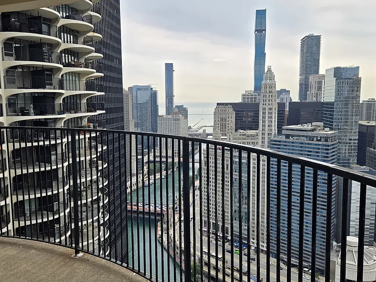 300 N State St #5009 — Photo 14
